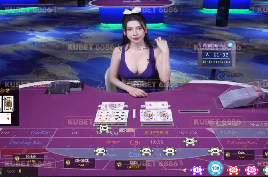 Baccarat tại nhà cái Kubet với MC xinh đẹp